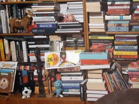 Artykuł: “Bookshelf tour” czyli wycieczka po półce z książkami  - Zdjęcie 23892
