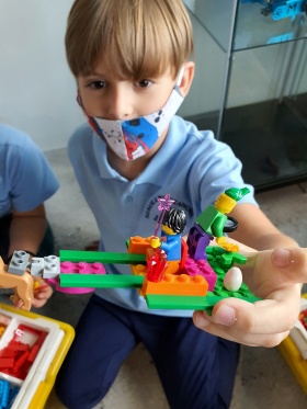 Artykuł: Dzieci pokochały zestawy LEGO® Education SPIKE™ Essential do nauki robotyki! - Zdjęcie 28148