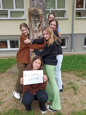 Artykuł: Przytulajcie z nami drzewa!   #straznicylasow  - Zdjęcie 354118