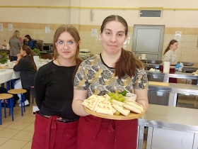 Artykuł: Kulinarna pasja uczennic naszej szkoły! - Zdjęcie 51263