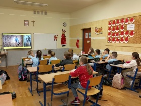 Artykuł: Barbórka w klasie 2b: sztuka węglem malowana - Zdjęcie 55951