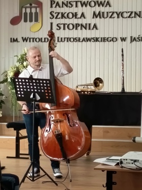 Artykuł: Instrumentalna przygoda z bajkowymi hitami - Zdjęcie 58794