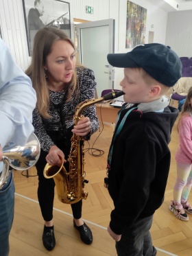 Artykuł: Instrumentalna przygoda z bajkowymi hitami - Zdjęcie 58813