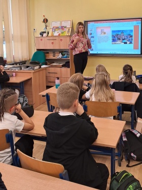Artykuł: Chleb, sól i Ojczyzna – tradycja, która łączy pokolenia! - Zdjęcie 62301