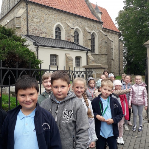 Artykuł: Przeszli szlakiem historycznych miejsc w naszym mieście - Zdjęcie 28883