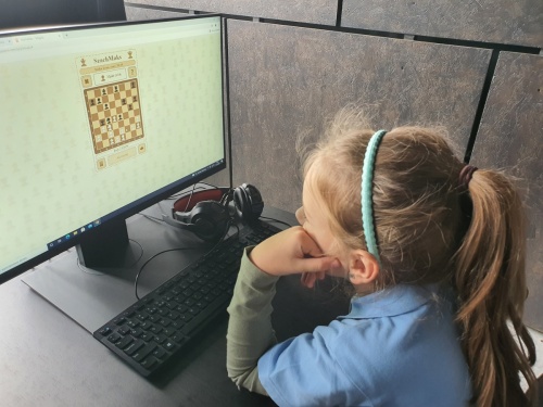 Artykuł: Pora na Twój ruch czyli konkurs internetowo - szachowy 