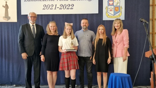 Artykuł: Statuetki, nagrody, stypendia - wręczone, wakacje rozpoczęte! - Zdjęcie 35912
