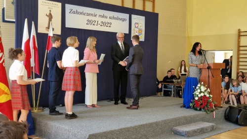 Artykuł: Statuetki, nagrody, stypendia - wręczone, wakacje rozpoczęte! - Zdjęcie 35918