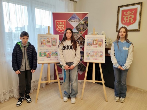 Artykuł: Burmistrz nagrodził młodych artystów  - Zdjęcie 58352