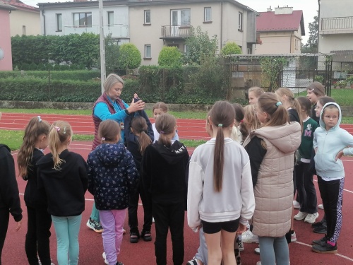 Artykuł: Sport, współpraca i emocje! EDSS 2025 na nowej bieżni szkolnej!  - Zdjęcie 61637