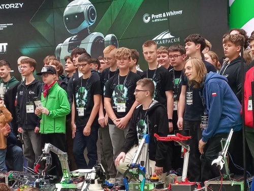 Artykuł: Ogromny sukces drużyny RoboSTREFA SP 1! - Zdjęcie 62643