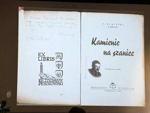 Artykuł: 40 lecie nadania Jasielskiemu Hufcowi ZHP imienia Rodziny Madejewskich - Zdjęcie 66092