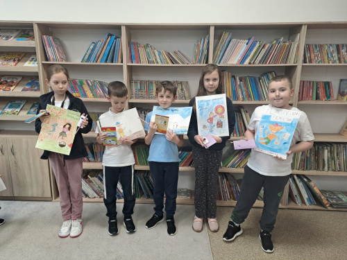 Artykuł: Szkolna biblioteka bliska dzieciom - Zdjęcie 67522